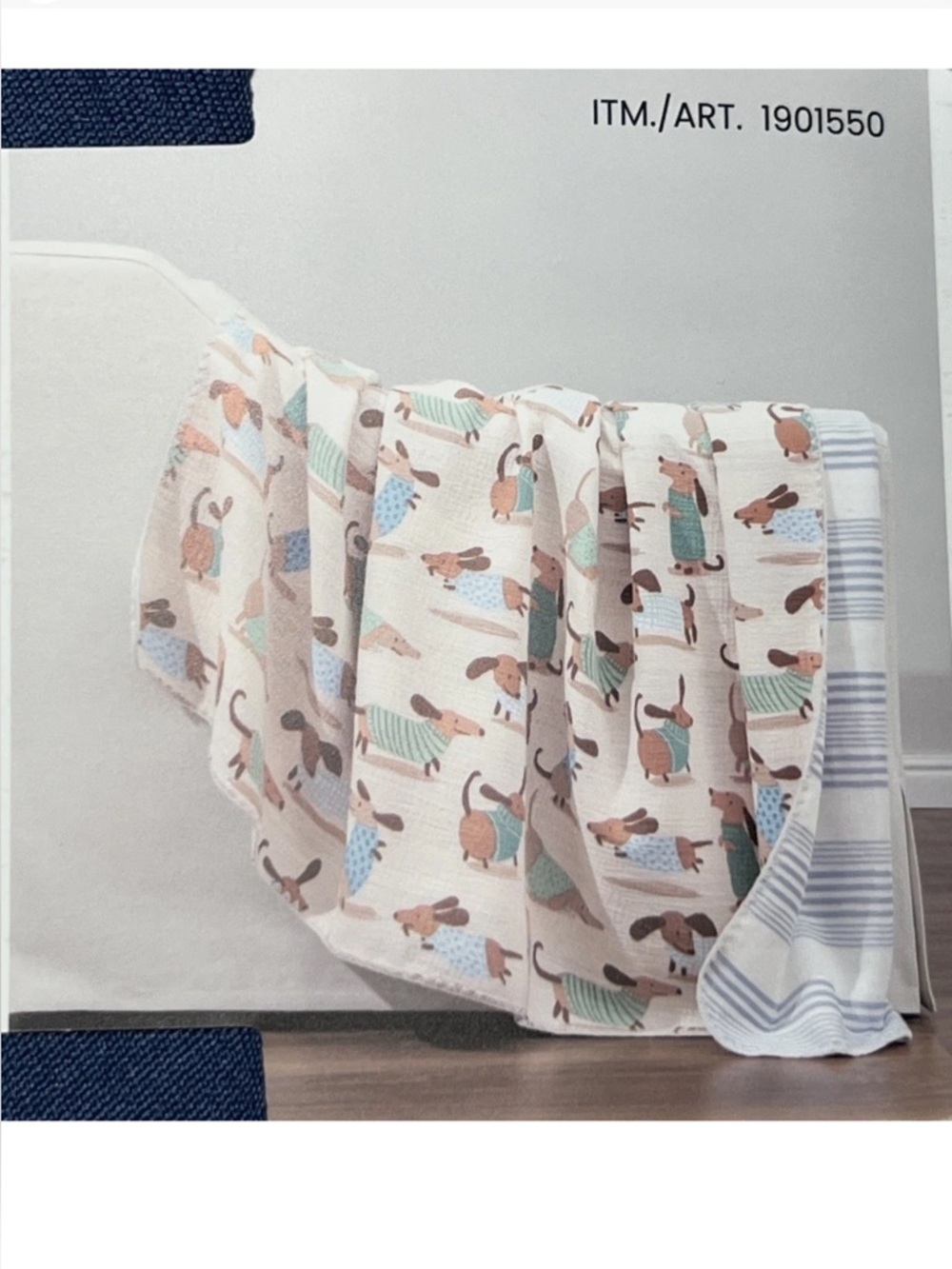 Artist Collection Cotton Gauze Throw with Plush Reverse Dachshund 60 in x 70 in - Picture 2 of 7